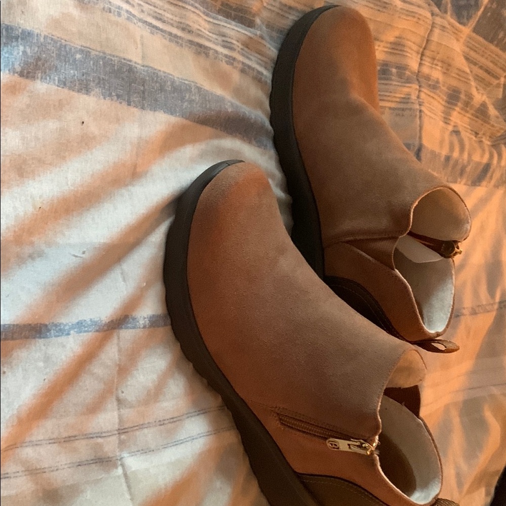 Brown Ankle Boots 7 wide width